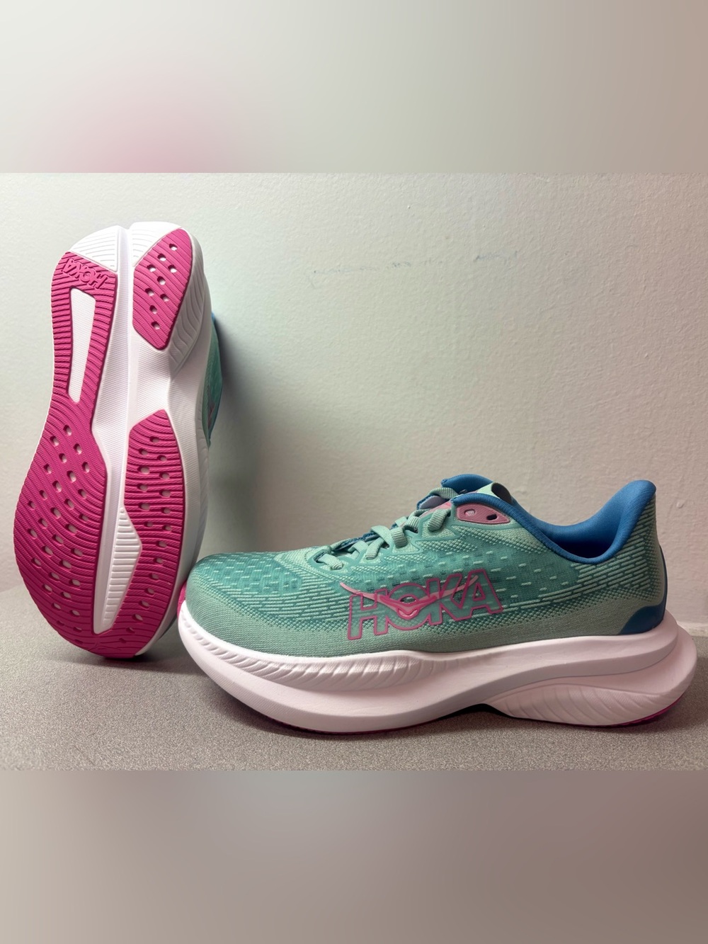 Hoka 🌴🦜 Mach 6 Tropical Running Shoes Sneakers Women’s Size 9.5 9.5B 1147834-JTL